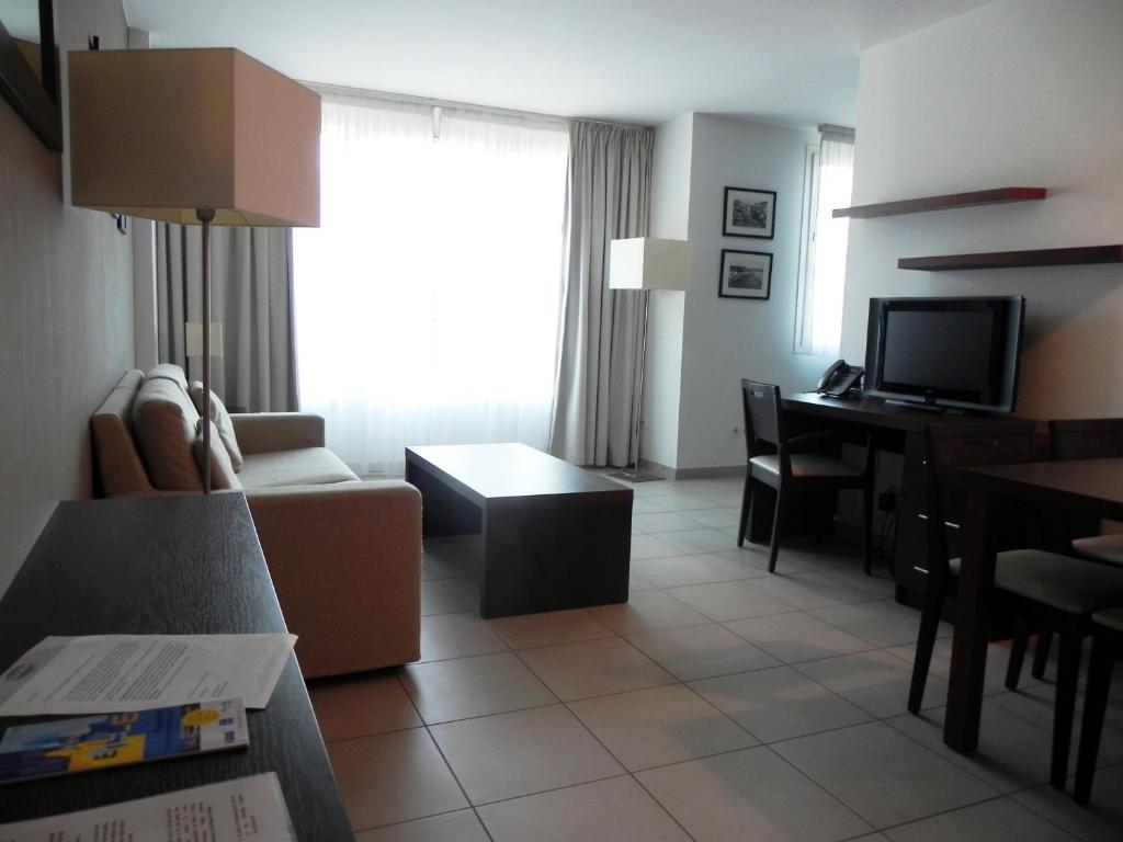Residence Services Calypso Calanques Plage Marseille Rum bild
